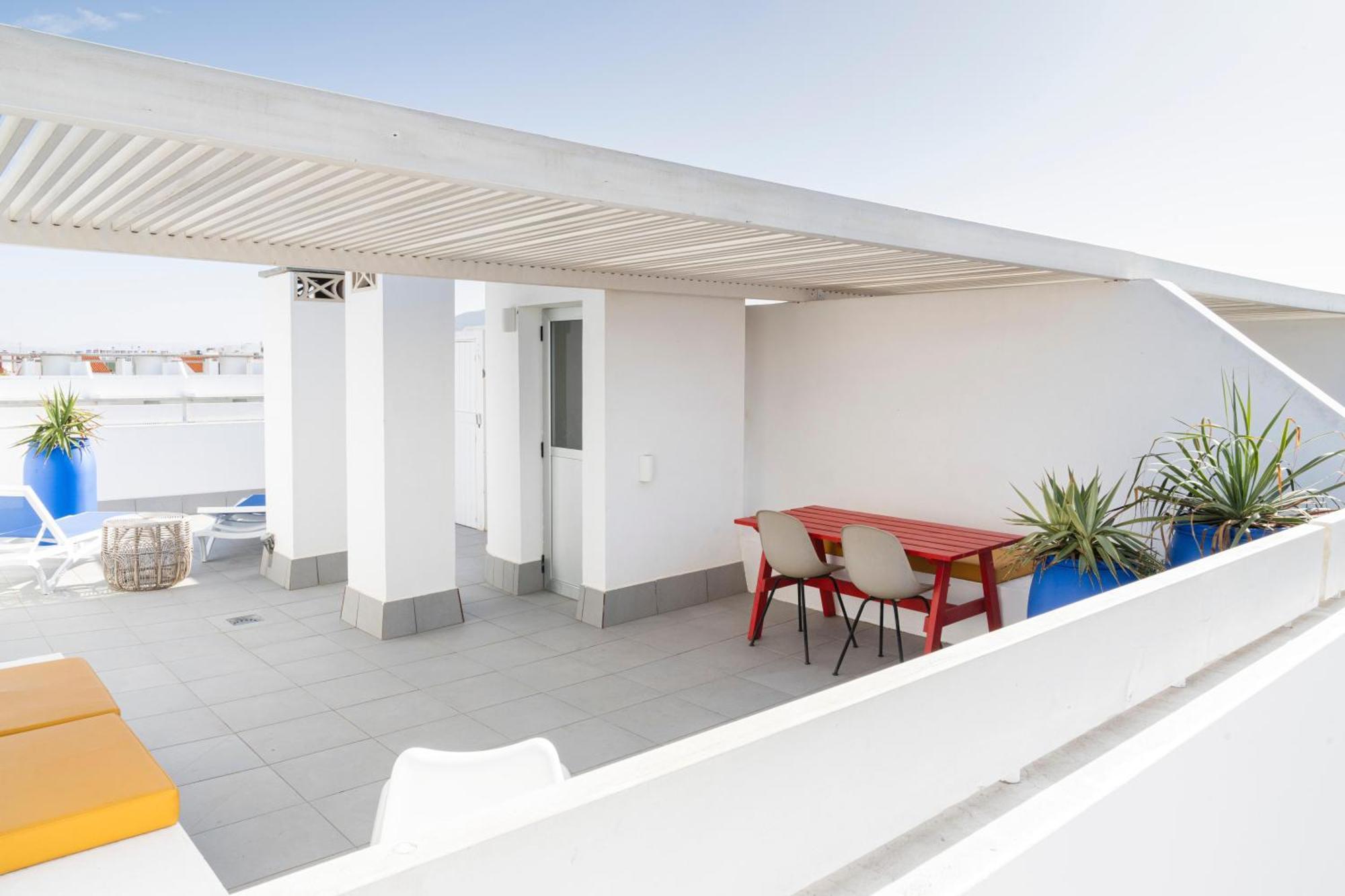 Buendia Nohotel Apartment